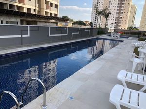 Image 6 - 25739